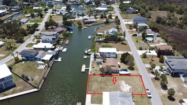 4018 EAGLE NEST DR, Hernando Beach, FL 34607