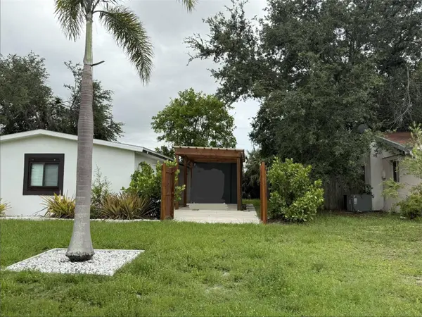 907 FRUITLAND AVE, Bradenton, FL 34207