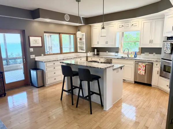 11688 Indian Beach RD, Spicer, MN 56288