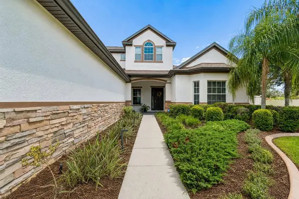 10524 MISTFLOWER LN, Tampa, FL 33647