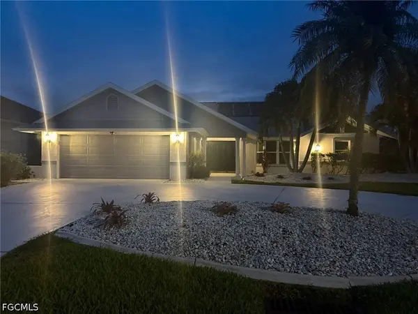 2317 SE 27th ST, Cape Coral, FL 33904