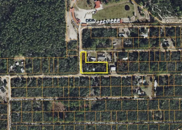 21175 SE 142ND LN, Umatilla, FL 32784