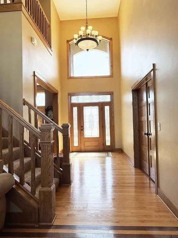1633 Dupre RD, Hugo, MN 55038
