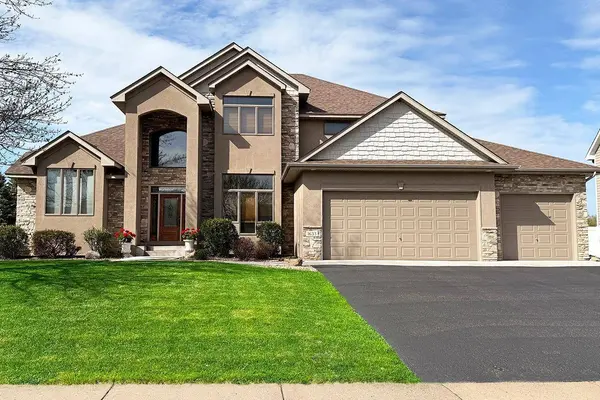 1633 Dupre RD, Hugo, MN 55038