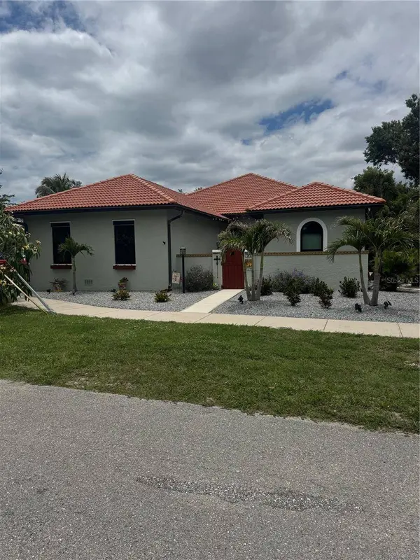 408 TORTUGA DR, Nokomis, FL 34275