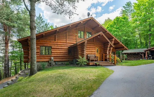 38020 Blueridge DR, Grand Rapids, MN 55744