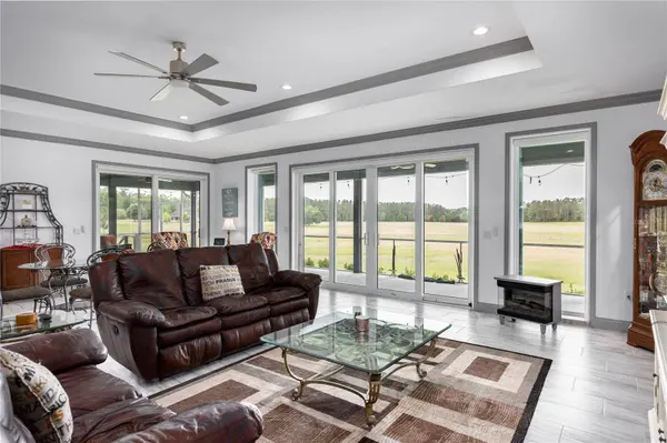 13645 NW 222ND LN, Alachua, FL 32615