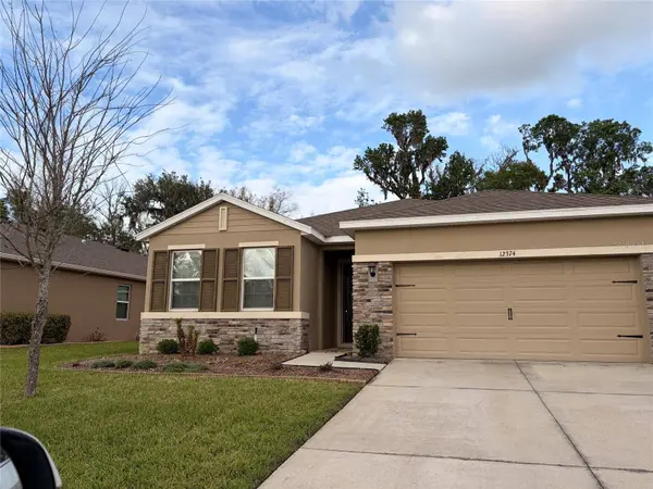 12374 EASTPOINTE DR, Dade City, FL 33525