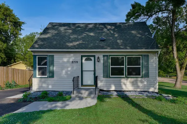 2775 Larch LN N, Minneapolis, MN 55441