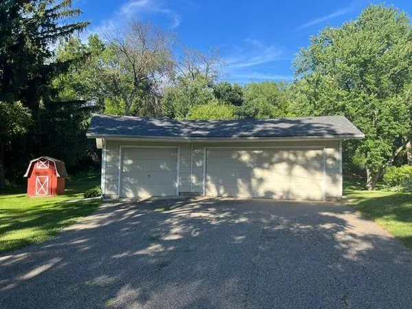 2341 Ford RD, Hopkins, MN 55305