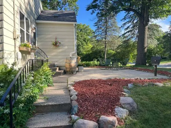 2341 Ford RD, Hopkins, MN 55305
