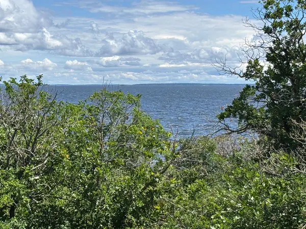 06-3642-000 Little Oak, Angle Inlet, MN 56711