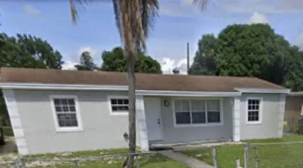 2885 NW 155th TER, Miami, FL 33054