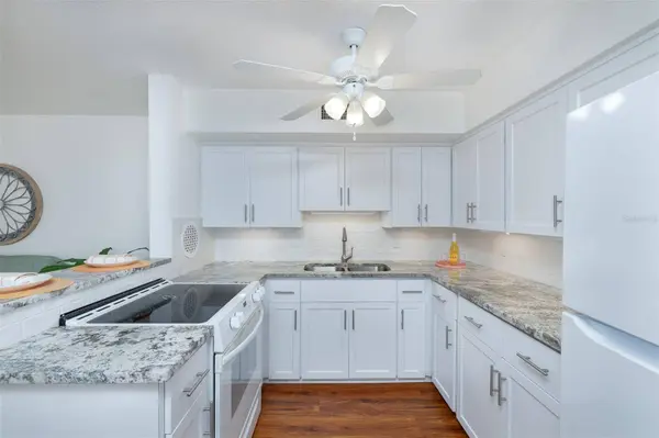 4154 56TH ST N #720, Kenneth City, FL 33709