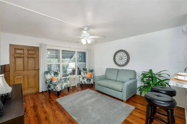 4154 56TH ST N #720, Kenneth City, FL 33709