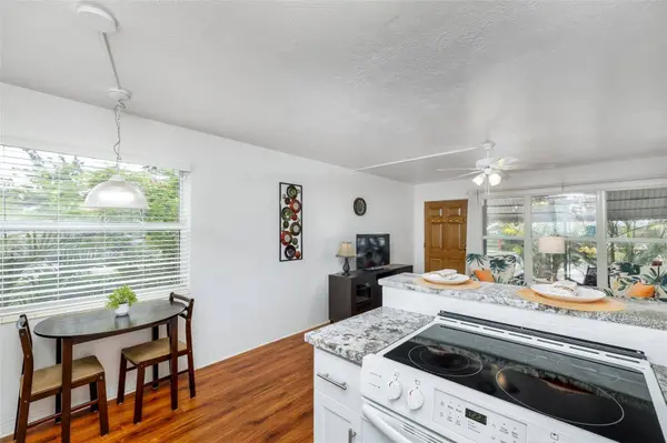 4154 56TH ST N #720, Kenneth City, FL 33709