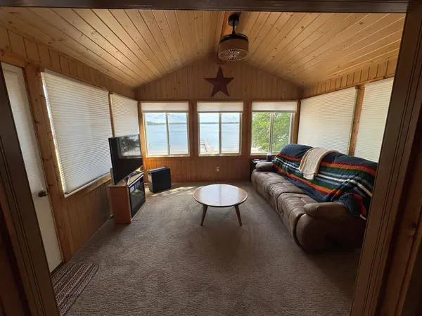 14195 N Horseshoe Lake RD, Merrifield, MN 56465