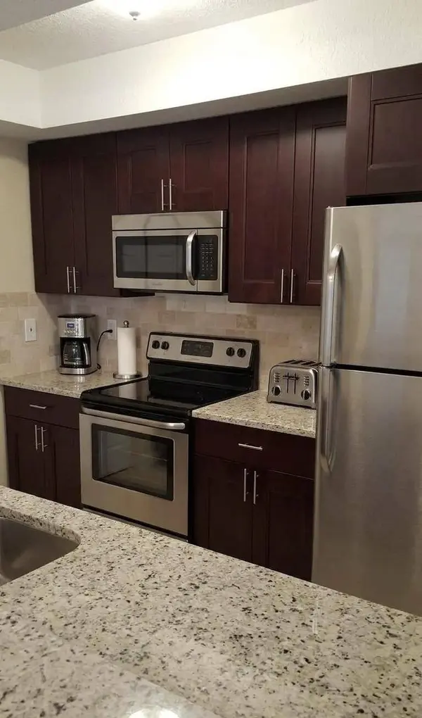 6534 HARBOUR RD, North Lauderdale, FL 33068