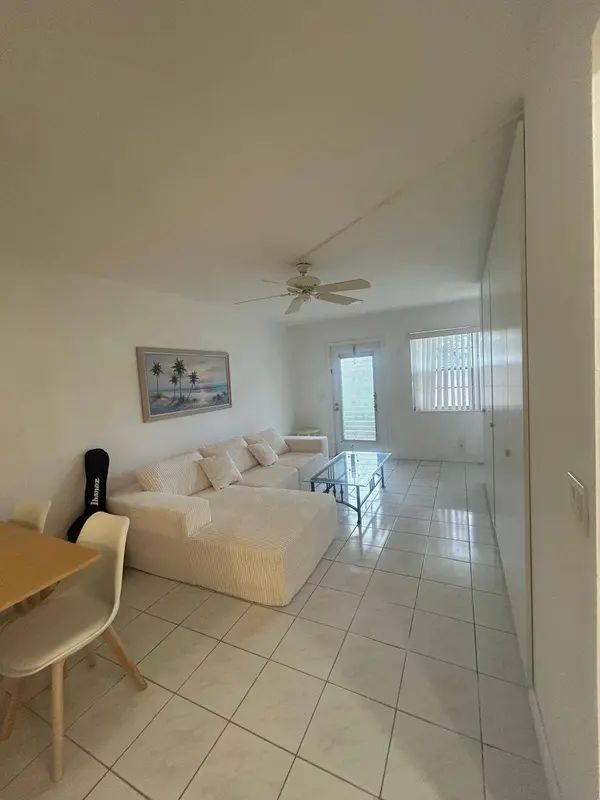 138 Markham G, Deerfield Beach, FL 33442