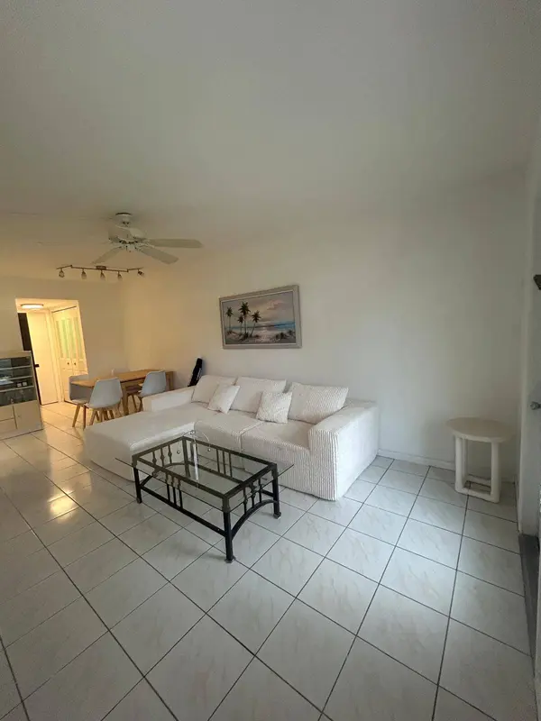 138 Markham G, Deerfield Beach, FL 33442