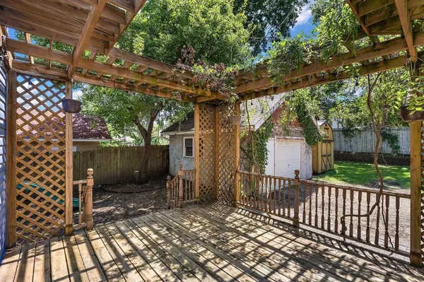 1004 Center ST W, Rochester, MN 55902
