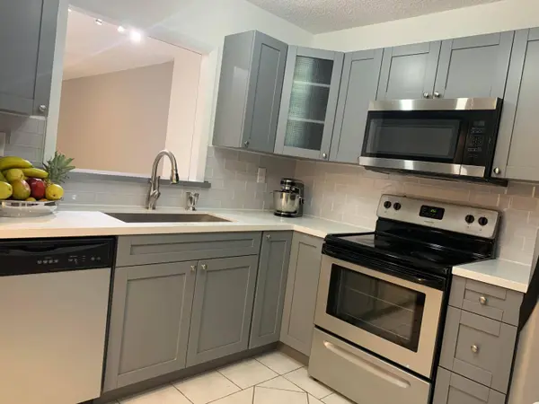 404 NW 68TH AVE #205, Plantation, FL 33317