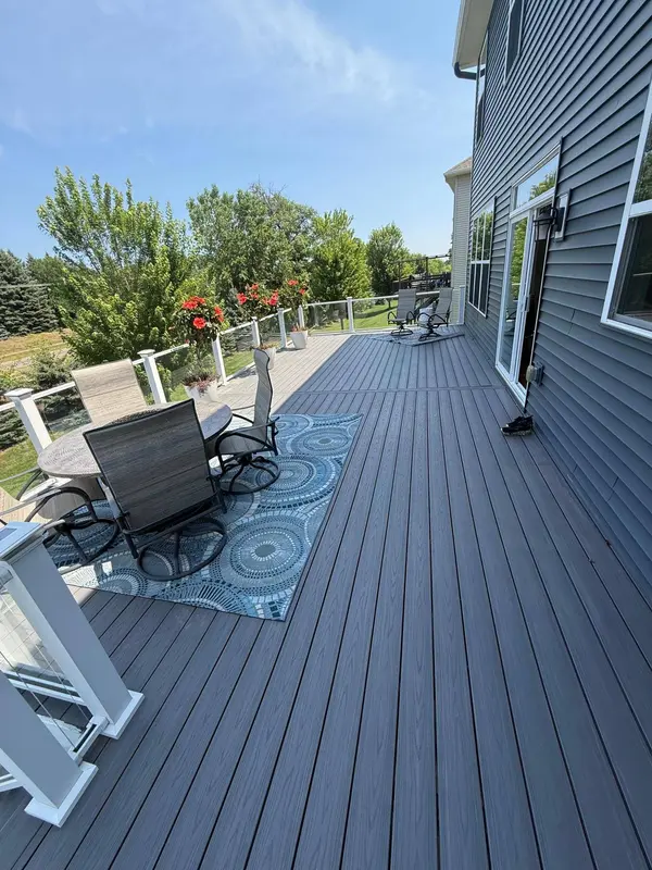 1309 Shadow Creek Curve, Eagan, MN 55123