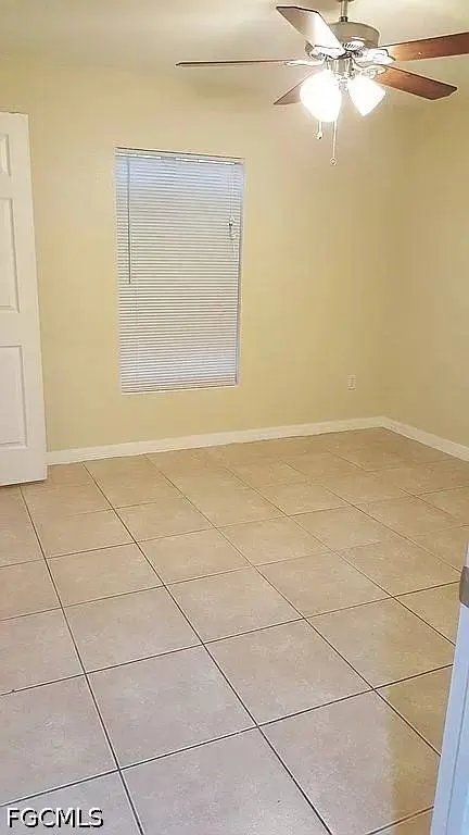 537/539 Alabama RD S, Lehigh Acres, FL 33974
