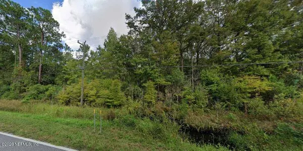 696 W RIVER RD, Palatka, FL 32177