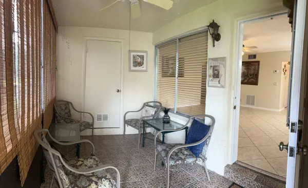 117 LAKE PINE CIR #A-1, Greenacres, FL 33463