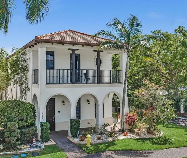 8289 NW 38TH ST