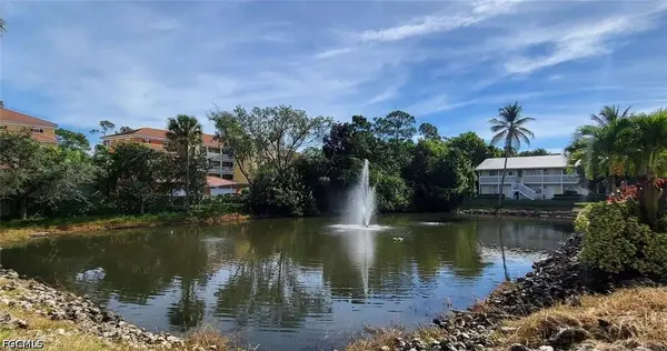 4611 Bayshore DR #O8, Naples, FL 34112