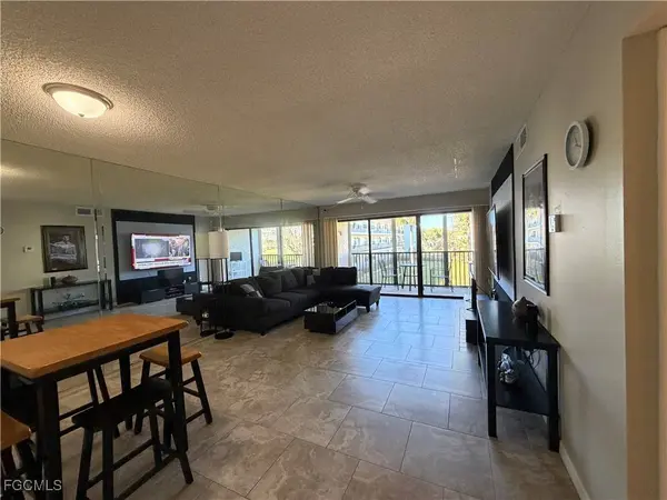 1747 Pebble Beach DR #207, Fort Myers, FL 33907