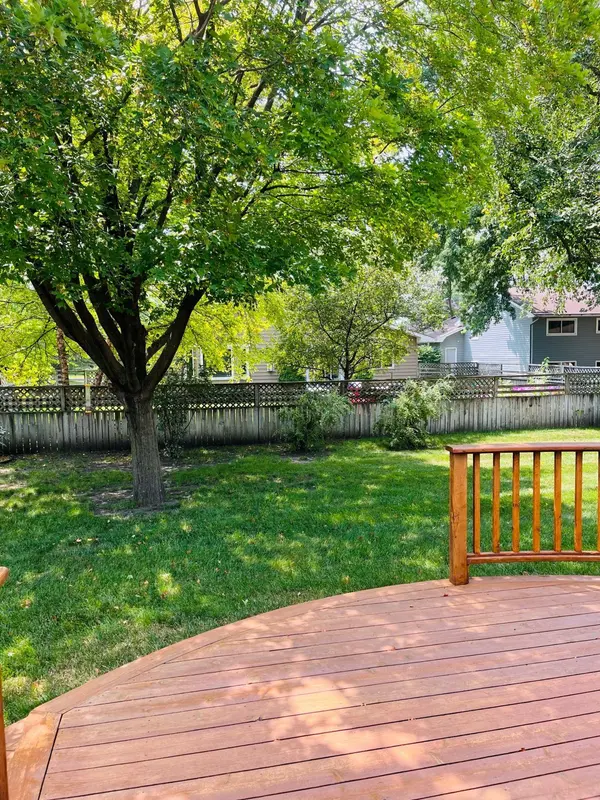 169 Mary CIR, Mankato, MN 56003