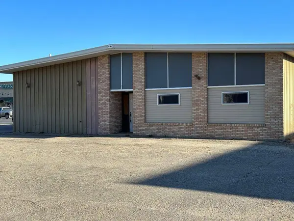 907 Saint Olaf AVE N, Canby, MN 56220