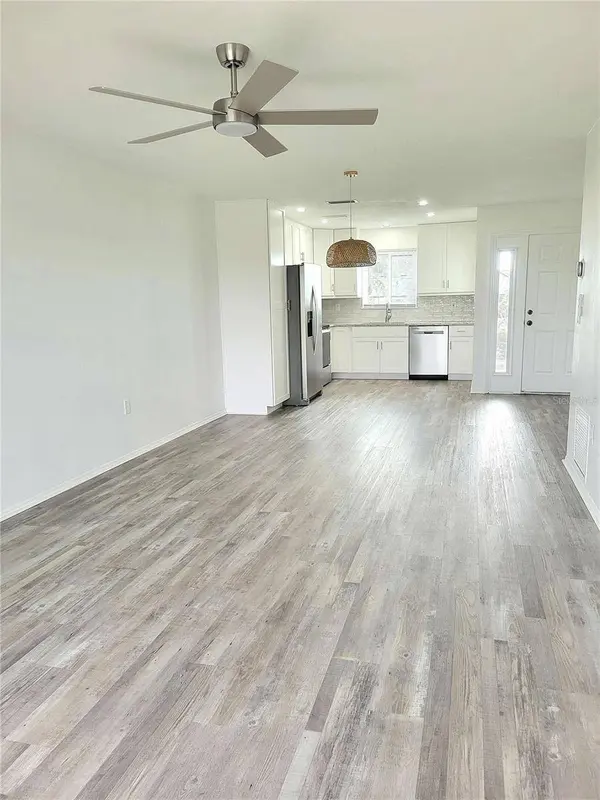 957 SANDPIPER CIR #0, Bradenton, FL 34209