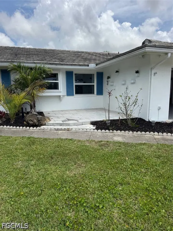 30 Maui CIR #30, Naples, FL 34112