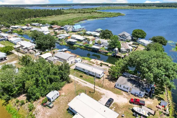 13651 NE 237TH CT, Fort Mc Coy, FL 32134