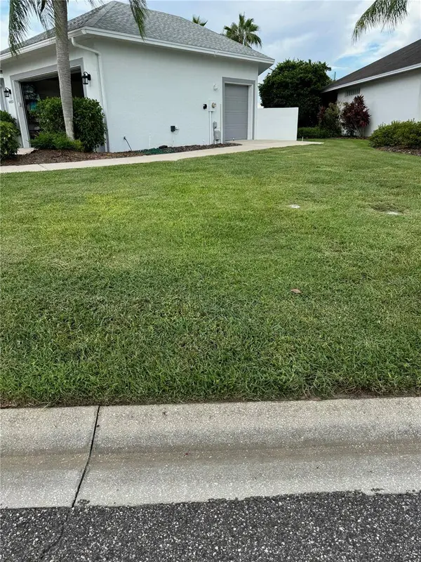 6623 BENDELOW DR, Lakeland, FL 33810