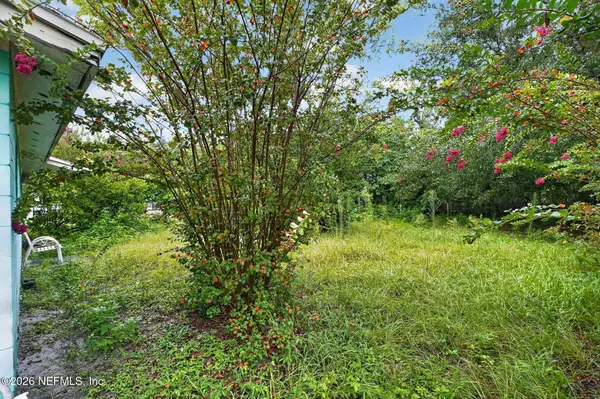 4915 CHIVALRY DR, Jacksonville, FL 32208