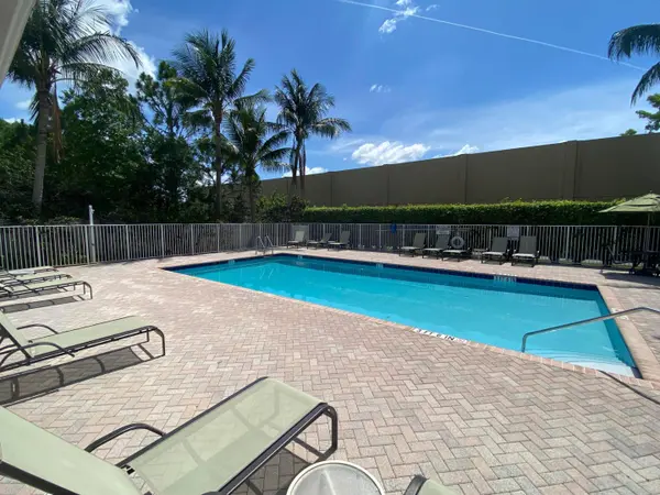 1844 NW 9th ST, Boca Raton, FL 33486