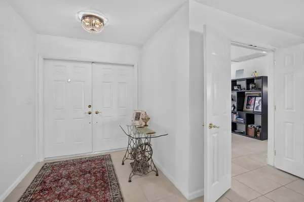 9821 SW 1ST CT, Plantation, FL 33324