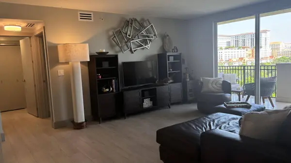 2650 SW 37th AVE #803, Miami, FL 33133