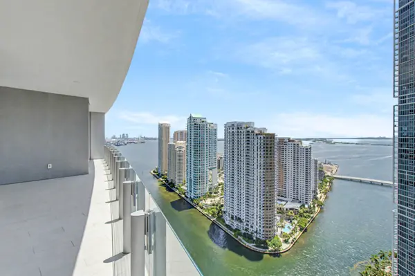 300 BISCAYNE BOULEVARD WAY #3306, Miami, FL 33131