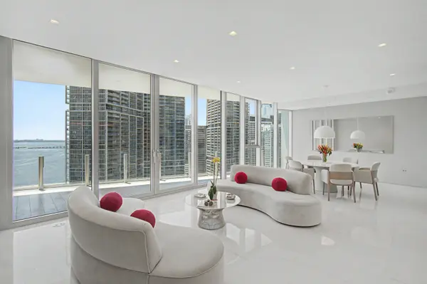 300 BISCAYNE BOULEVARD WAY #3306