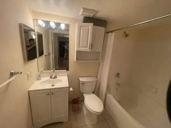 712 VILLA CIR, Boynton Beach, FL 33435