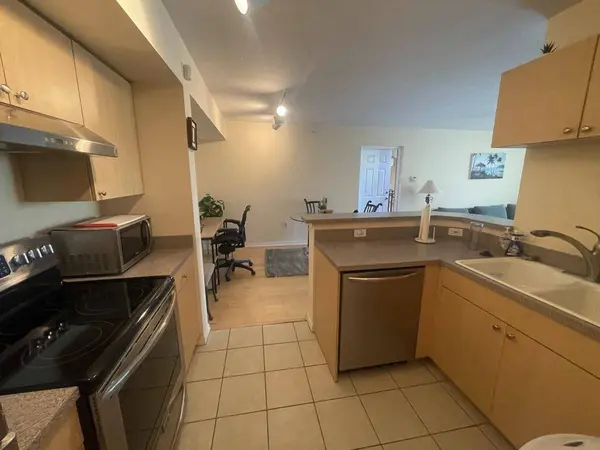 712 VILLA CIR, Boynton Beach, FL 33435