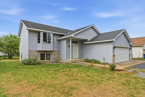 2910 Crescent Ridge TRL, Saint Cloud, MN 56301
