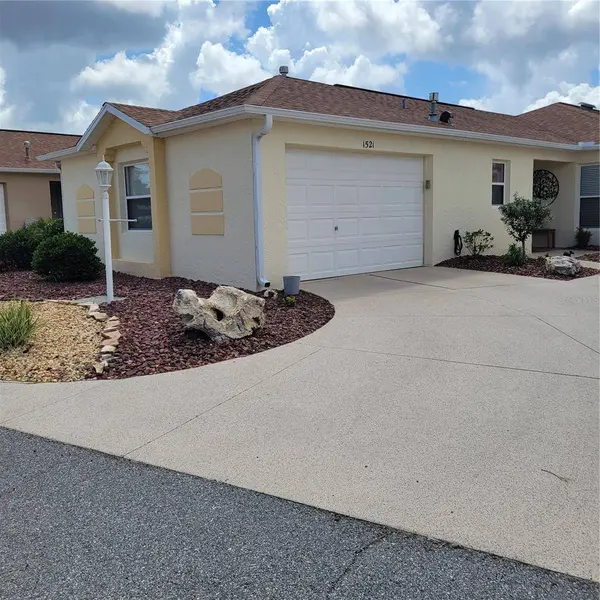 1521 TRENTON LN