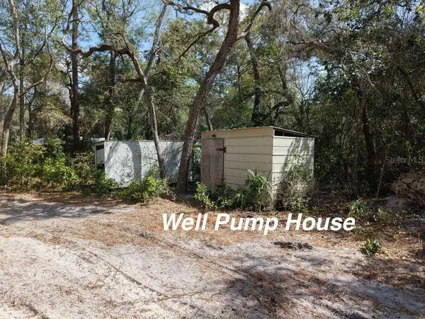 8211 NW 168TH LN, Trenton, FL 32693